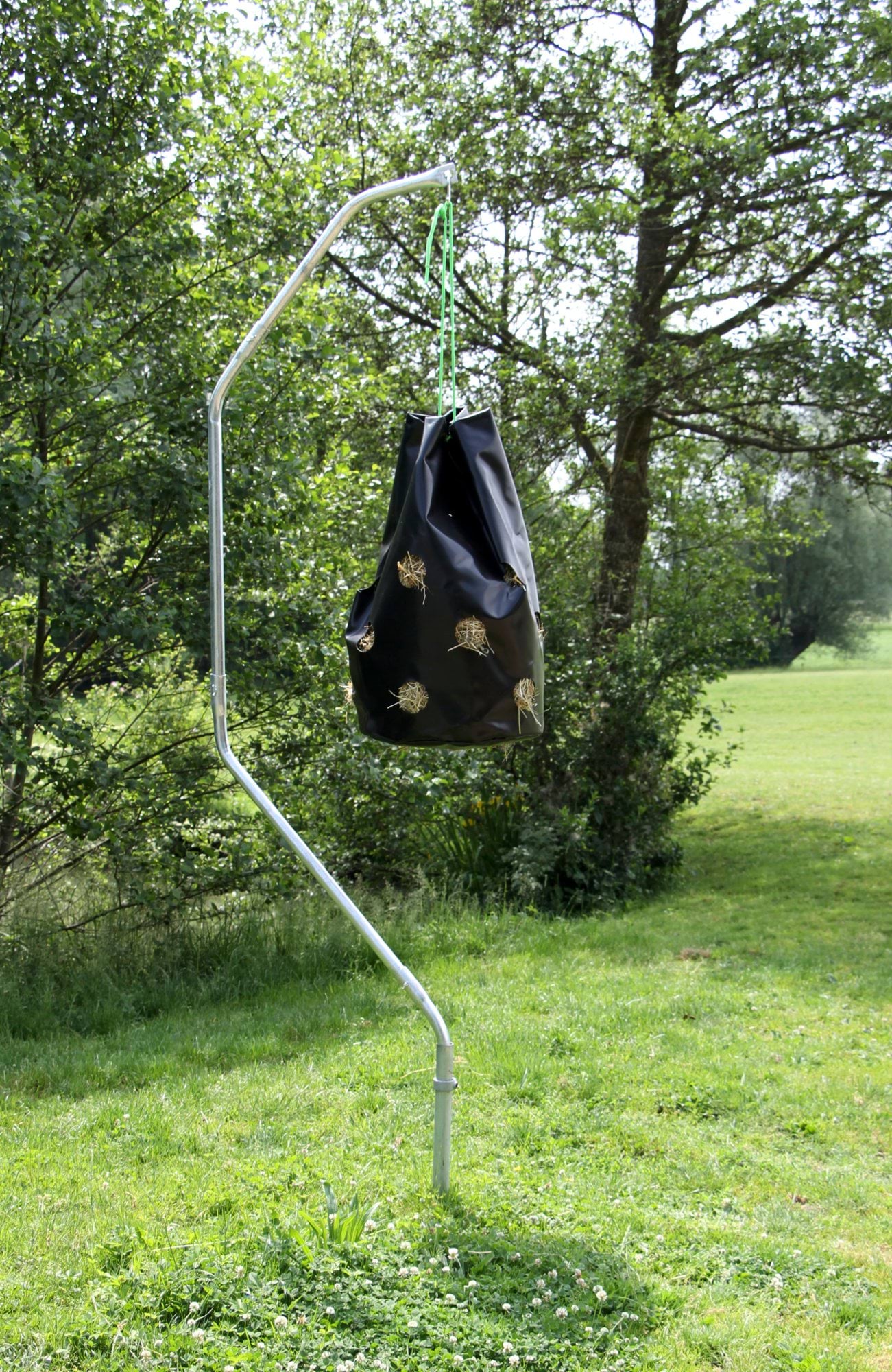 Floor support for HayBag