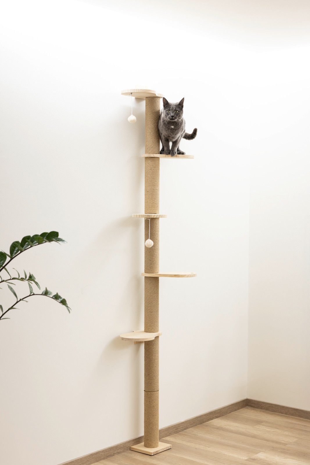 Кігтеточка Timber, коричнева, 19 x 16 x 208 см, Kerbl